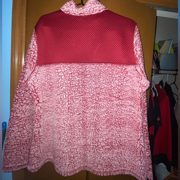 Fuzzy coat - Picture 2 of 3